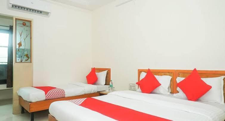 Hotel Kalasai Shirdi Dış mekan fotoğraf
